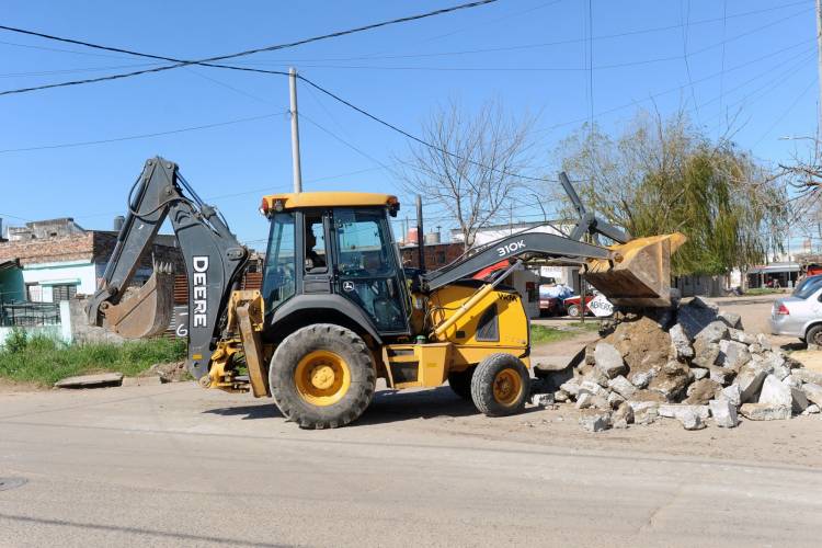 Bacheo: Aguado y Regimiento 12 de Infantería se suman a los trabajos previstos para este miércoles