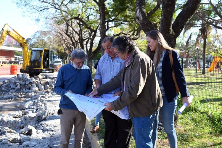 Poletti: “Los trabajos en la calle interna de la Terminal deben terminarse antes de la temporada alta”