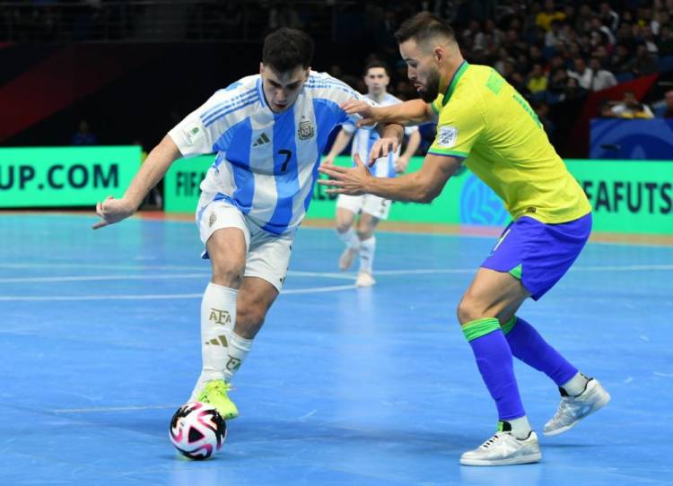 La selección argentina trepó al tercer lugar del ranking mundial de futsal