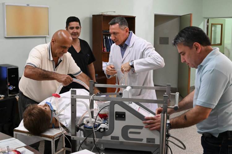 ECMO Móvil: una publicación internacional destaca resultados de la salud pública santafesina 