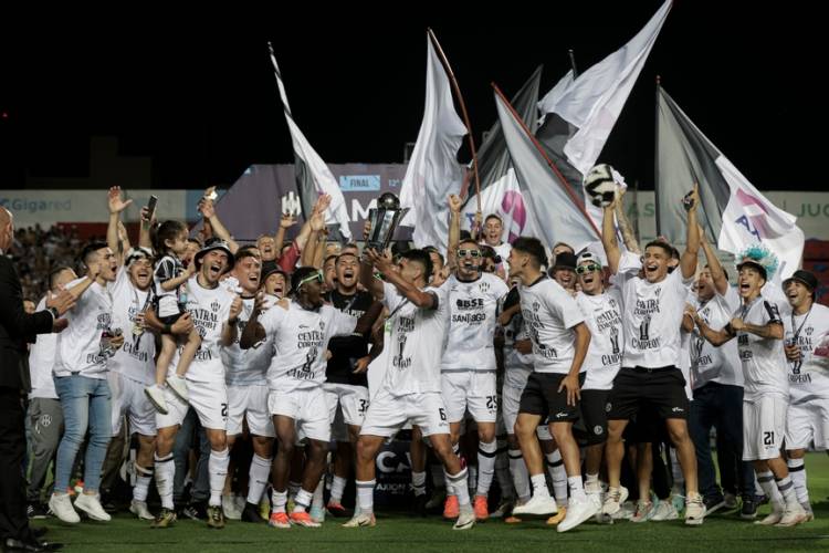 Central Córdoba (SdE) es el gran campeón de la Copa Argentina AXION energy