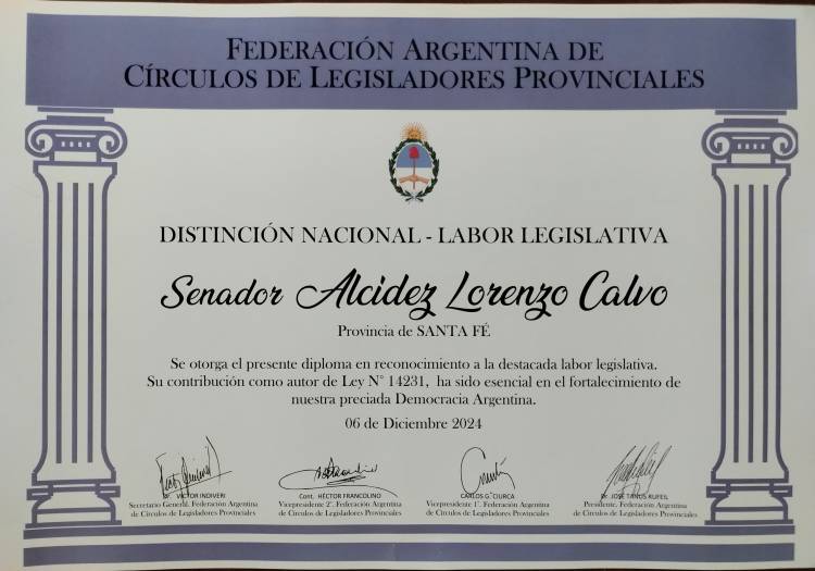 Reconocimiento nacional a la actividad legislativa del senador Alcides Calvo