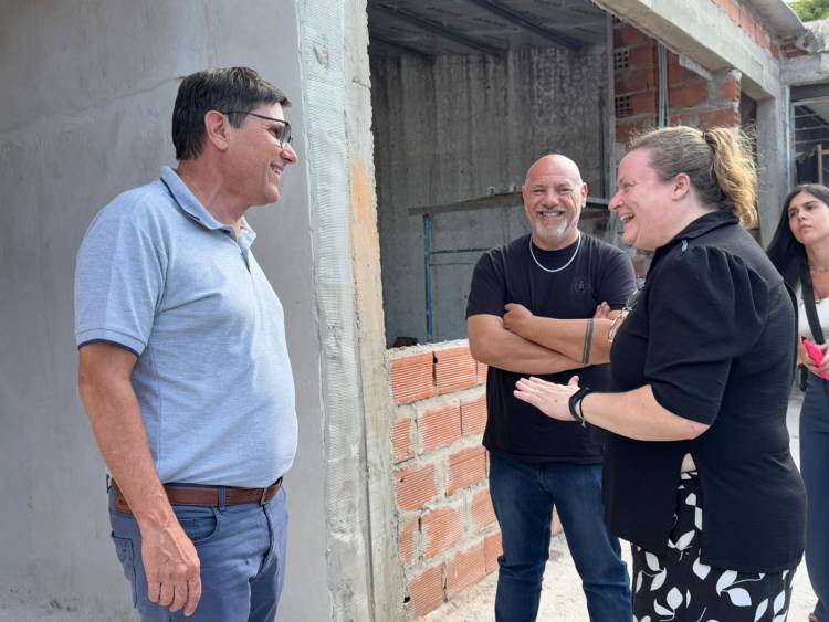 Provincia invierte más de $ 18 mil millones en la construcción de 353 aulas en toda el territorio santafesino