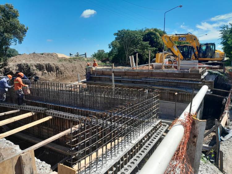 Avanzan los trabajos provinciales en el Canal Savoca de Arroyo Seco