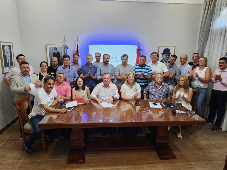 Nuevos partidos se suman al frente "Unidos para cambiar Santa Fe"