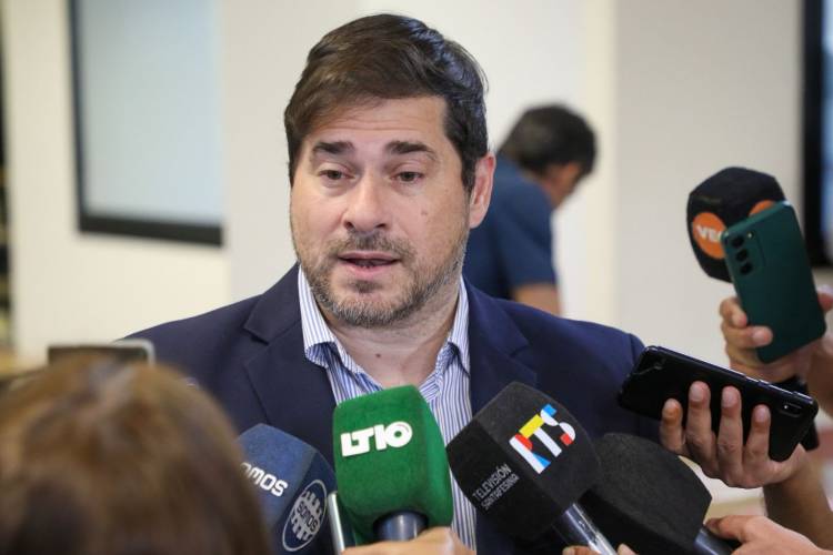 La Secretaría Electoral de la Provincia exhibió las Boletas Únicas que se utilizarán en las elecciones del 13 de abril
