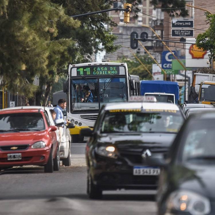 Pasos y requisitos: continúa abierto el registro municipal de choferes de aplicaciones de viaje