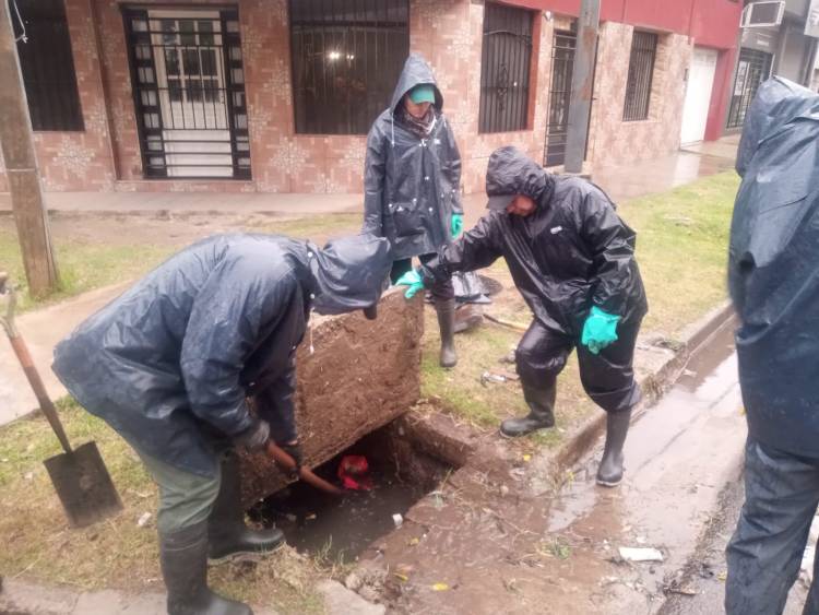 La Municipalidad intensifica la limpieza de canales y desagües