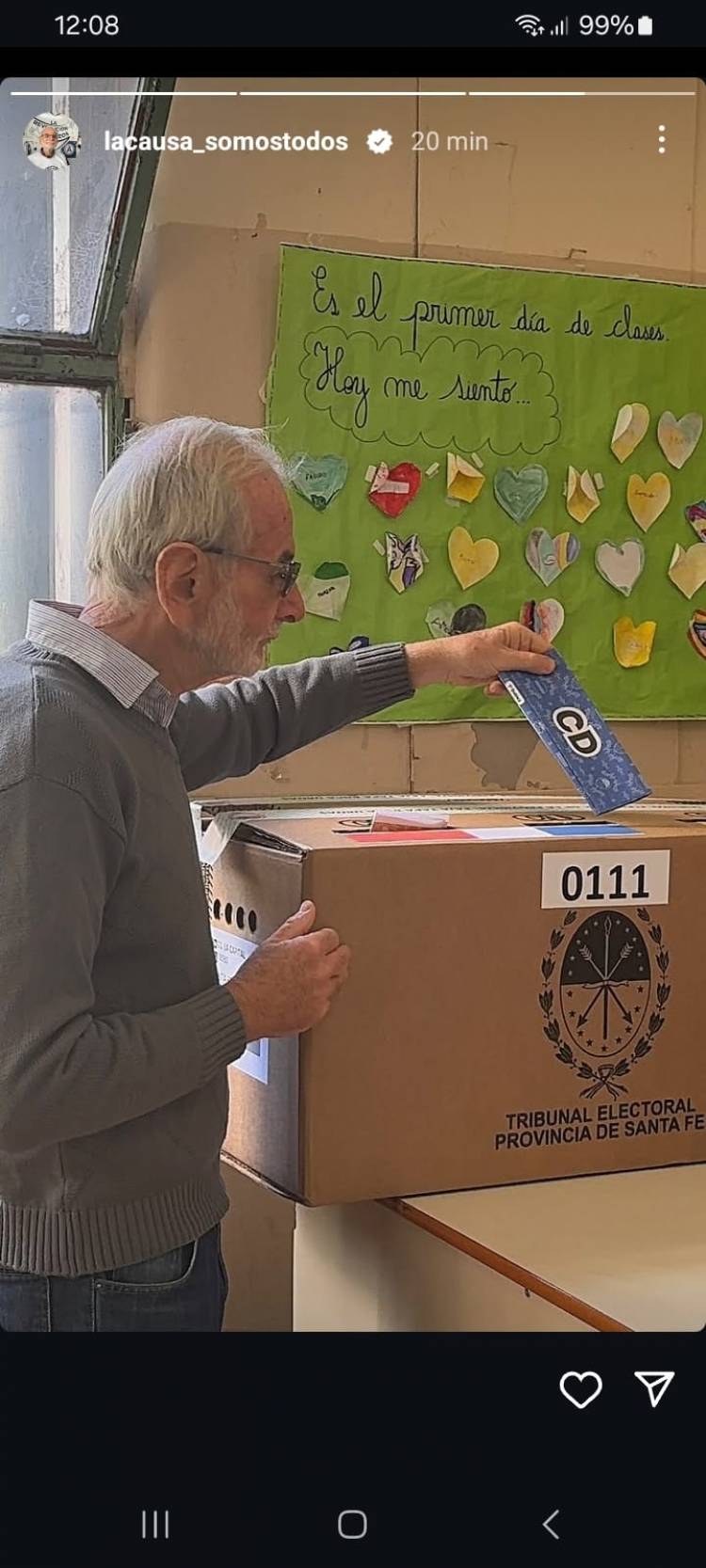 “Es importante que la gente se exprese en estas elecciones históricas para la provincia y la ciudad”, afirmó Perman.