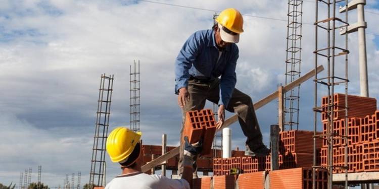 Empleo privado registrado en Enero de 2025: Santa Fe presenta una nueva leve caída.