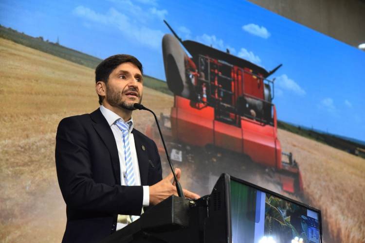 Pullaro: “El camino para la Argentina es el que los santafesinos mostramos todos los días con nuestra producción”