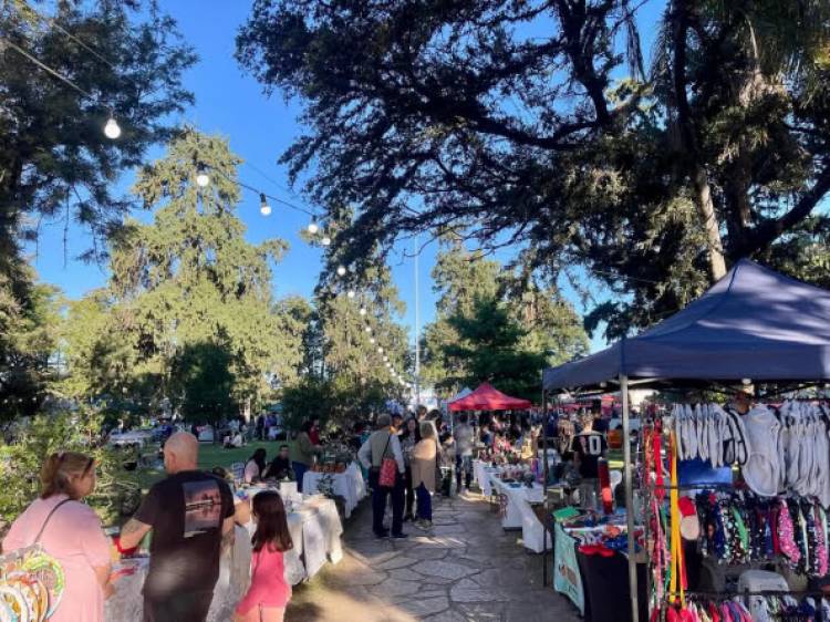 Se realizó con éxito la Feria Municipal de Mujeres Emprendedoras en Santo Tomé