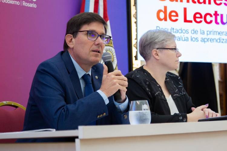 Cuáles son las medidas que Santa Fe lleva adelante para revertir “la catástrofe educativa” en materia de lectura y comprensión
