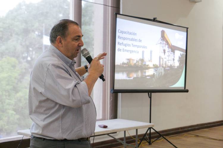 La Municipalidad realizó una capacitación para responsables de refugios temporales de emergencia