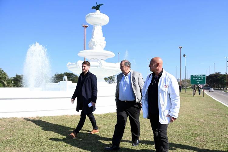 El Municipio puso nuevamente en funcionamiento la Fuente de la Cordialidad*