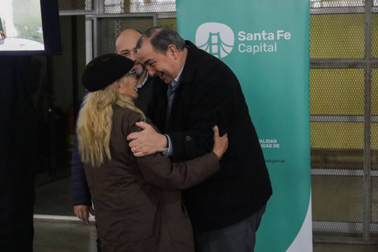 Plan de Regularización Dominial: 55 familias recibieron las escrituras de sus casas