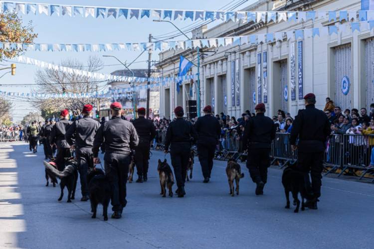 Santo Tomé conmemoró el Día de la Bandera