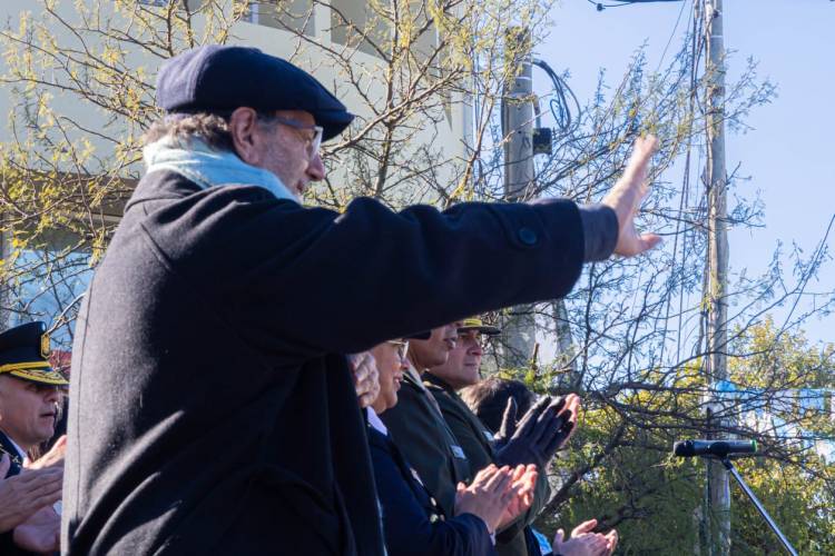 Santo Tomé conmemoró el Día de la Bandera