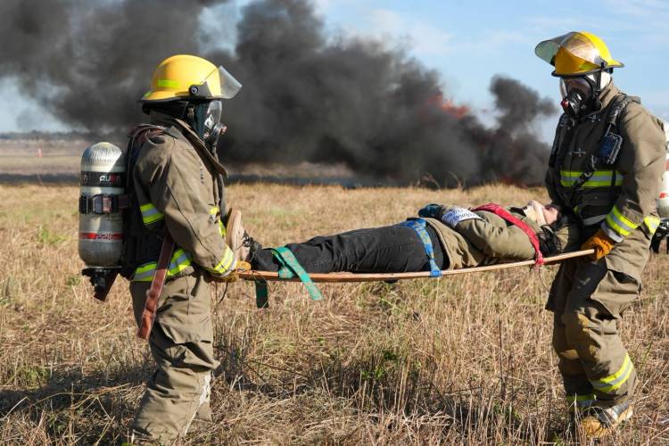 El simulacro en el Aeropuerto de Sauce Viejo mostró eficacia y coordinación ante emergencias