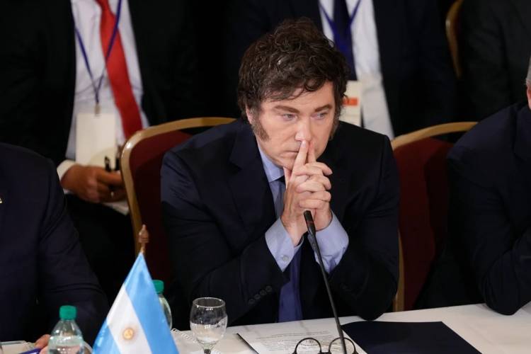 Milei recibirá a los presidentes del Mercosur en medio de tensiones con Lula da Silva