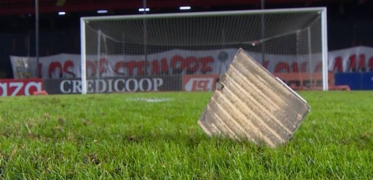 Colón - Mitre, suspendido por serios incidentes en el Brigadier