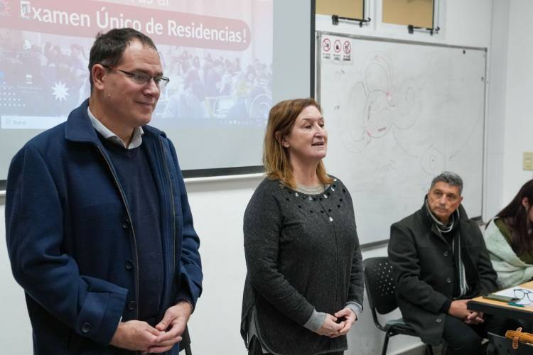 Salud: el examen de residentes se realizó en Santa Fe con un 10% más de inscriptos que el año pasado