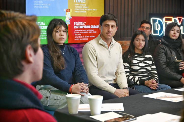 Estudiantes santafesinos se sumaron al debate por la Reforma del 25