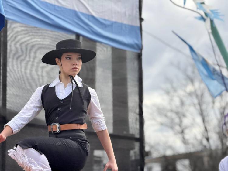 Santo Tomé celebró el Día de la Independencia con un emotivo acto y actividades para toda la comunidad