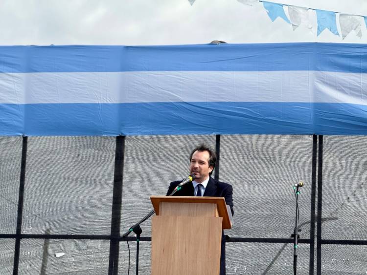 Santo Tomé celebró el Día de la Independencia con un emotivo acto y actividades para toda la comunidad