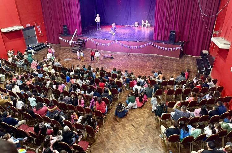 Santo Tomé celebró una nueva edición del Encuentro Internacional de Teatro Infantil
