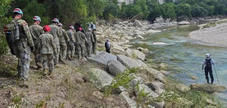 El número de víctimas por inundaciones en Texas llega a 129