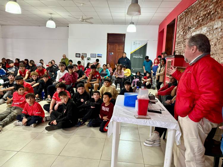 Nueva jornada del ciclo “Salud en el Club” en el Camping Municipal