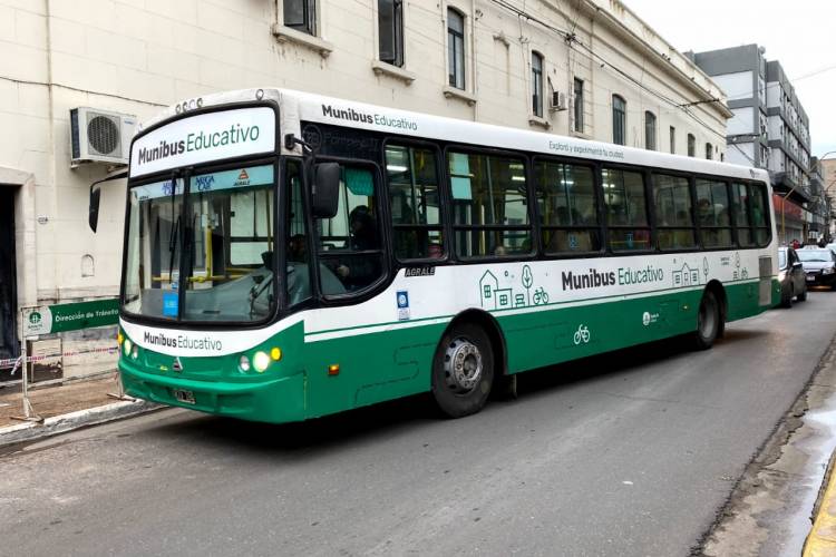 Más de mil estudiantes santafesinos ya disfrutaron del Munibus Educativo
