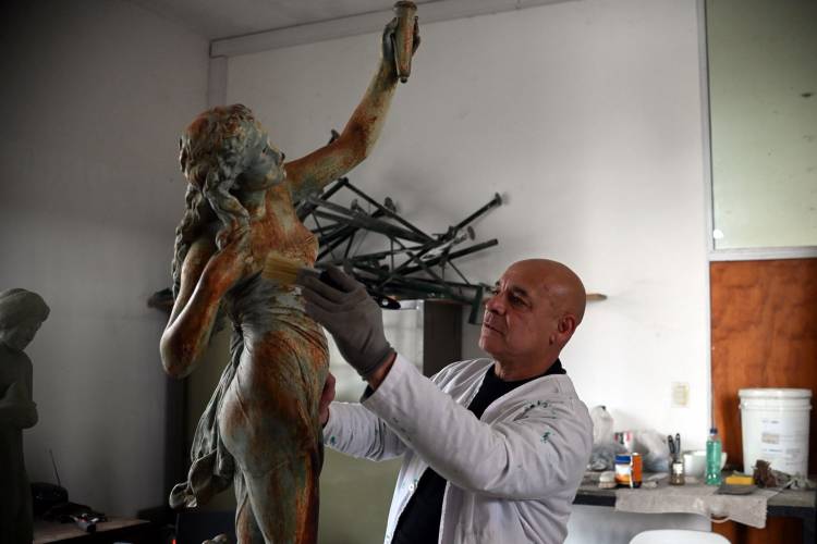 Taller de Conservación y Restauración de Esculturas, el espacio para preservar los público