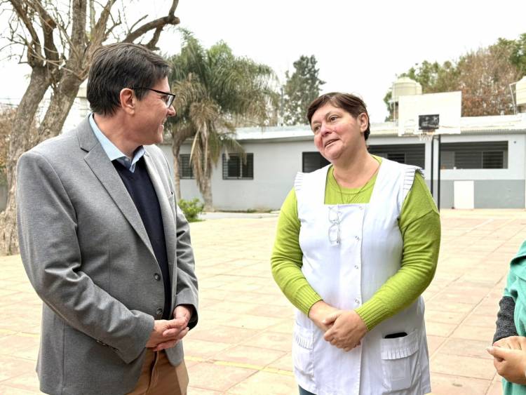 1000 Aulas: inauguran dos nuevos espacios en la escuela Victoriano Montes de Alto Verde