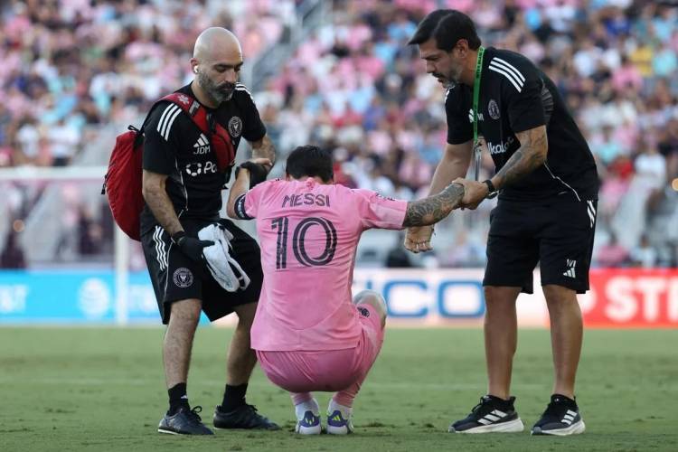 Messi pidió el cambio en el arranque del partido del Inter Miami y encendió las alarmas