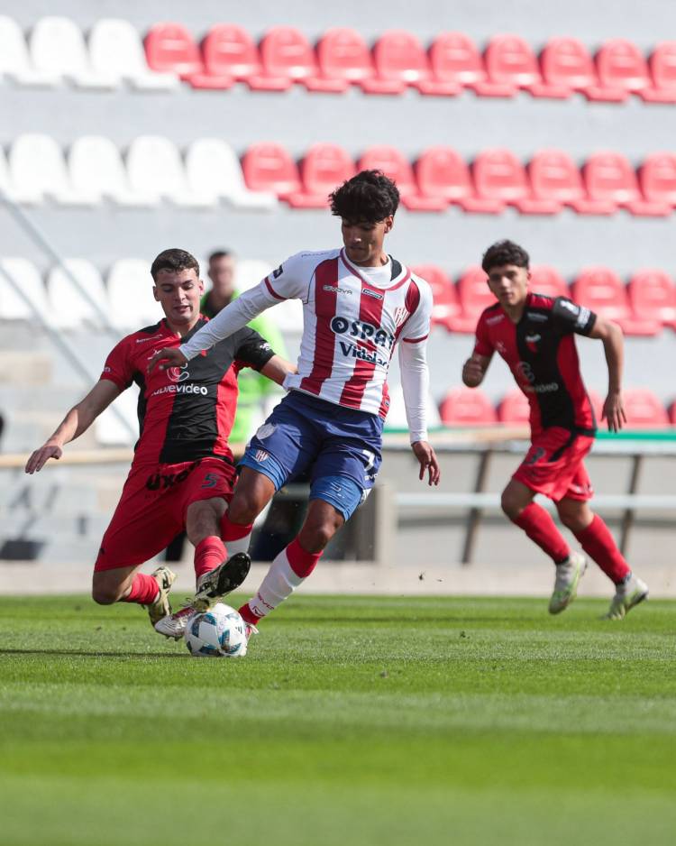Torneo proyección:  Unión le ganó a Colón el clásico de Reserva