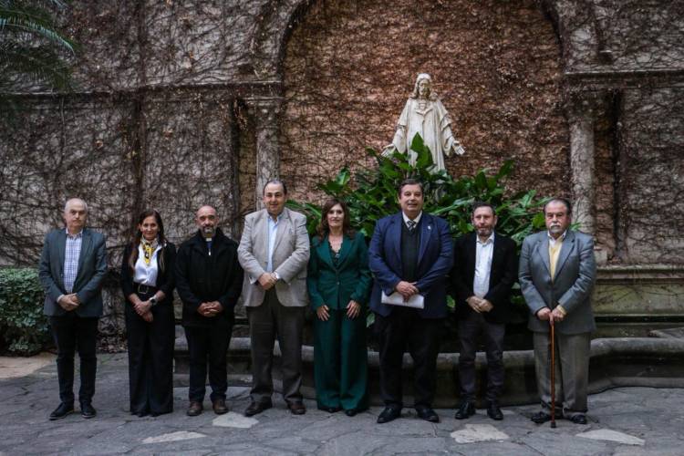 El intendente Poletti participó del homenaje al Papa Francisco