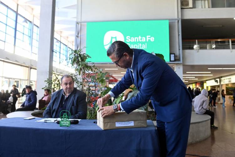Movilidad inteligente: tres ofertas para implementar un nuevo SEOM en la ciudad