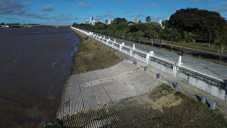 La Provincia finalizó las obras de mantenimiento del sistema de defensa del Gran Santa Fe con el 80 ?l presupuesto