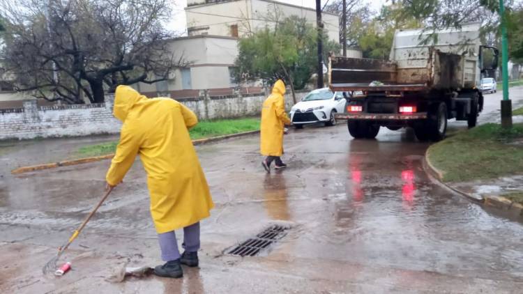 La Municipalidad trabaja Frente a las condiciones climáticas que afectan a nuestra ciudad
