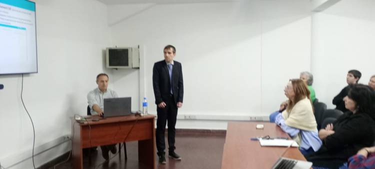 Avance en la accesibilidad educativa: se recibió el primer ingeniero ciego en la UTN Santa Fe