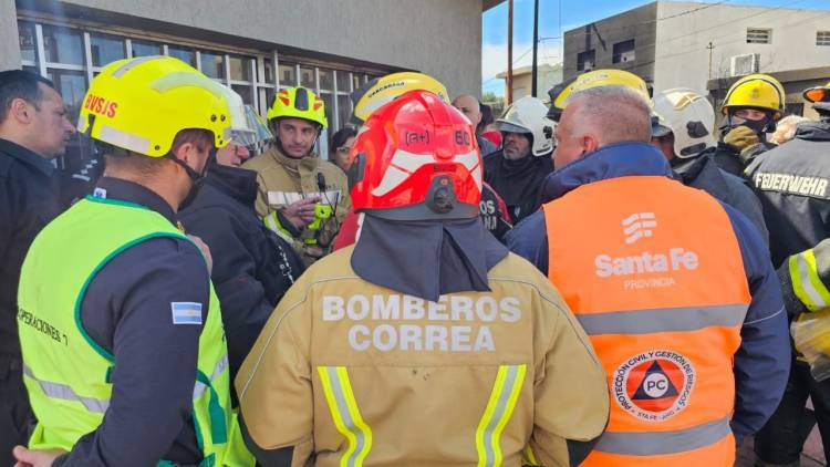 Provincia interviene tras una explosión de tanques de gasoil en Totoras