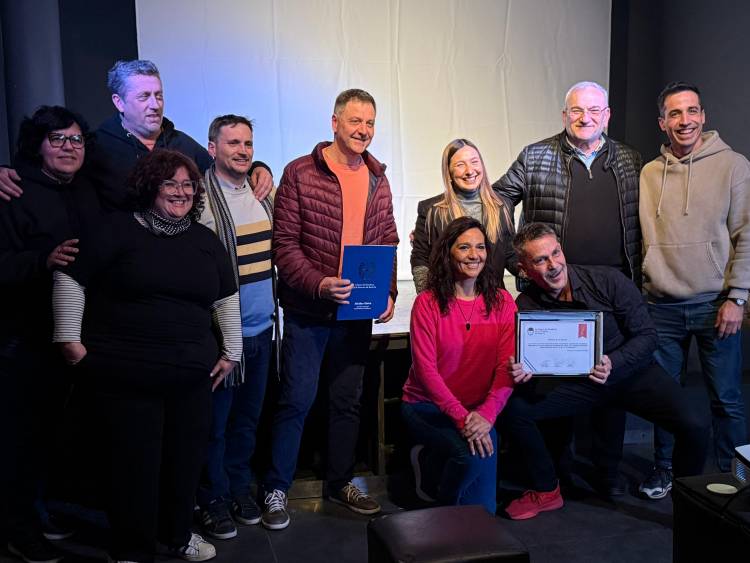 El senador provincial Alcides Calvo participó del segundo Encuentro Nacional del Teatro en Sunchales