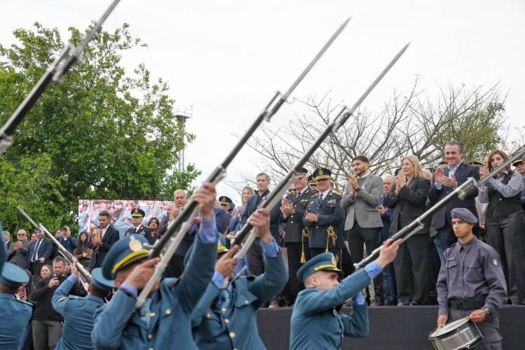 Pullaro: “Nuestra Policía ha seguido un método que trajo paz y seguridad, y está cambiando la historia de la provincia”