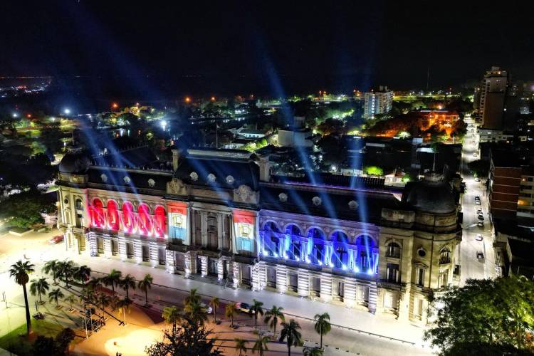 Noche de los Museos: frente a Casa de Gobierno se desarrollará el primer desfile nocturno de Santa Fe