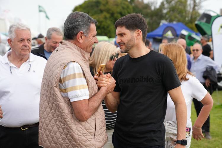 Pullaro y Scaglia mostraron fuerte respaldo a la producción este domingo en el sur provincial