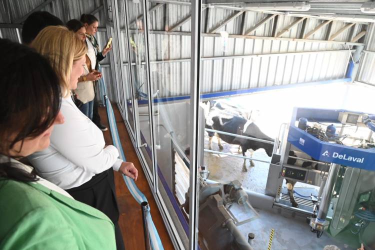 Pullaro y Scaglia mostraron fuerte respaldo a la producción este domingo en el sur provincial