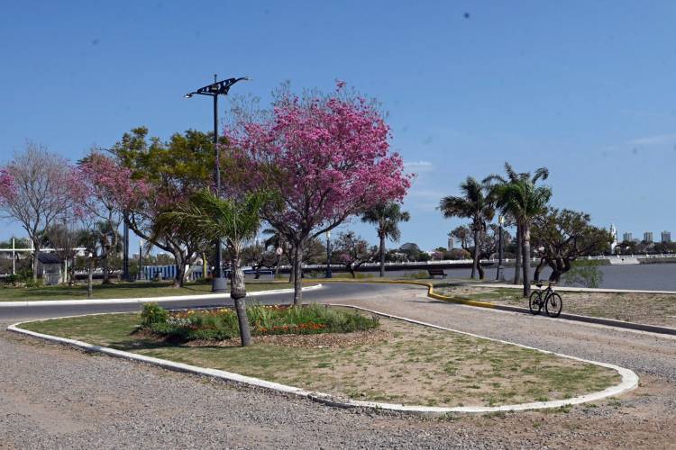El recuperado Paseo de la Laguna celebra 15 años de su creación
