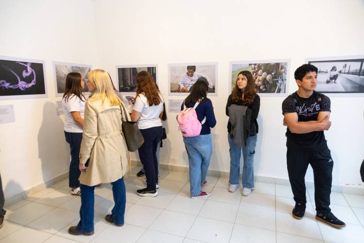 Se inauguró la muestra "Ciencia en Fotos" en el MAC